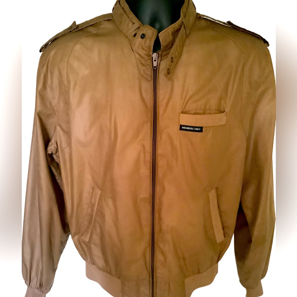 Vintage Member’s Only Rich Caramel Brown Tan Cognac Windbreaker Jacket